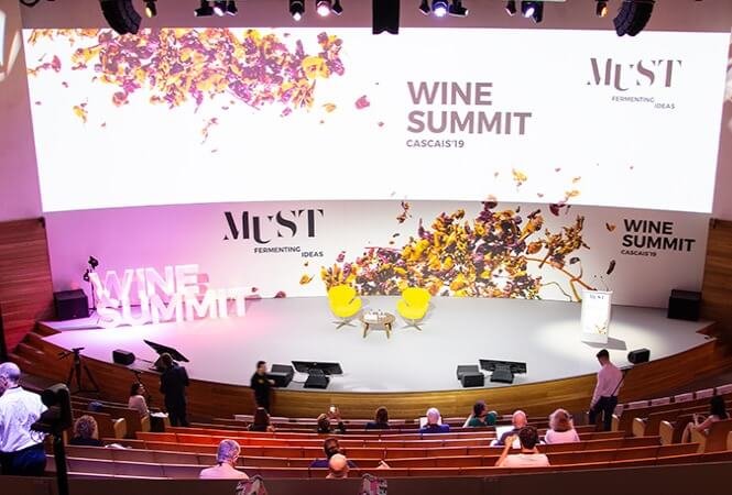 Cenários personalizados com impressão têxtil